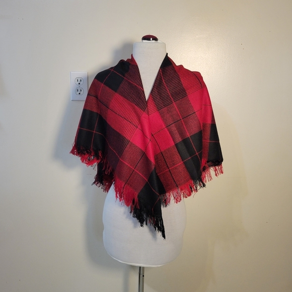 Accessories - Women's Red and Black Plaid Square Scarf Shawl